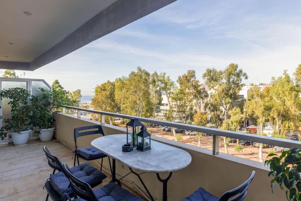 Апартаменты Glyfada Center Sea View Apt Афины Экстерьер фото