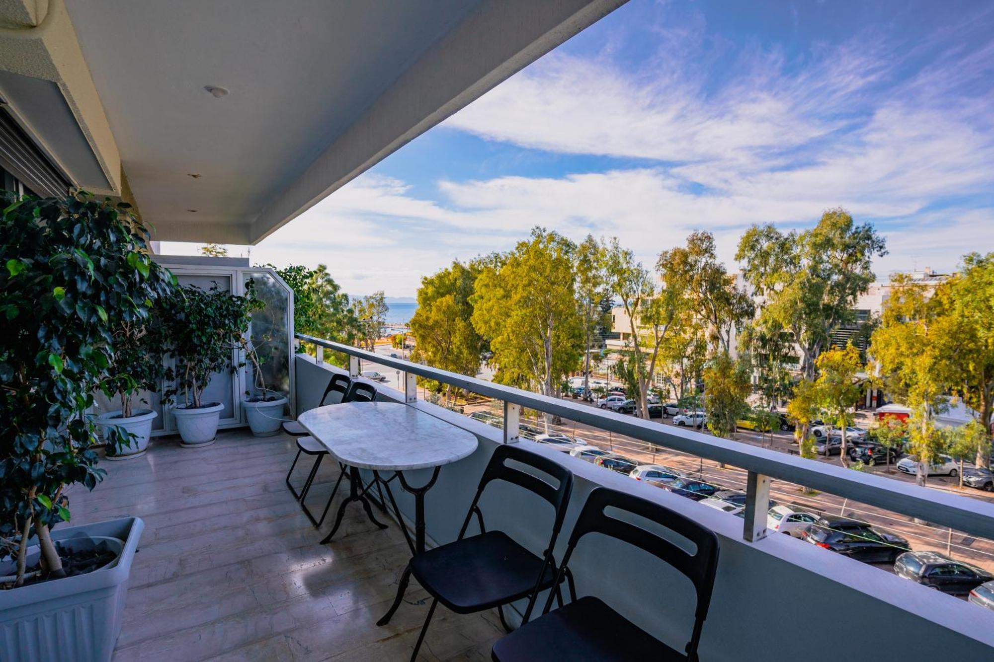 Апартаменты Glyfada Center Sea View Apt Афины Экстерьер фото